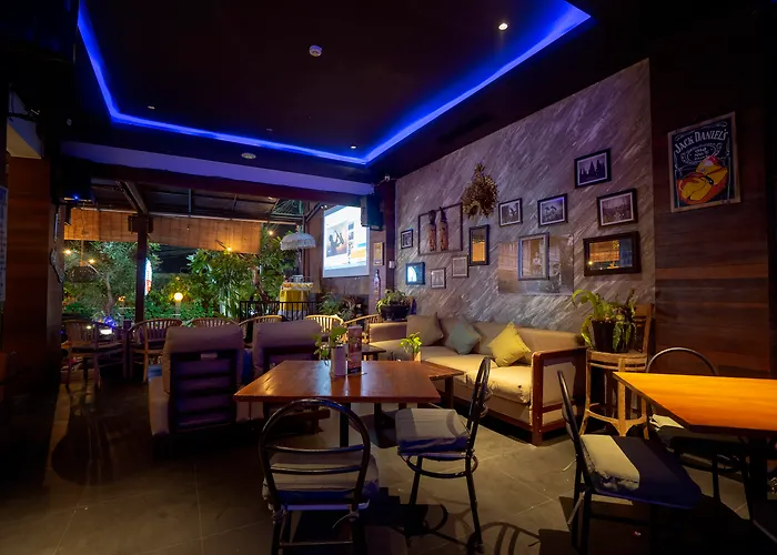 D'primahotel Petitenget 2 スミニャック