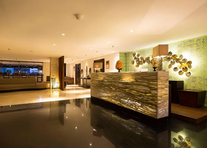 Hotel D'primahotel Petitenget 2