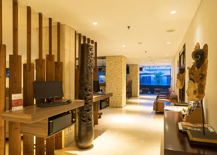 D'primahotel Petitenget 2 スミニャック