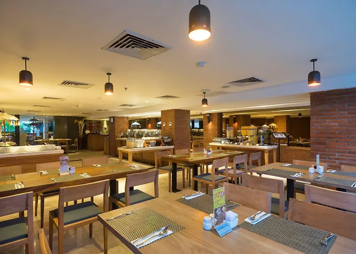 D'primahotel Petitenget 2 4*